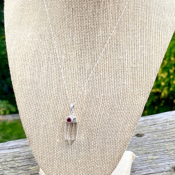 White Quartz & Garnet Necklace - Picture 10 of 16